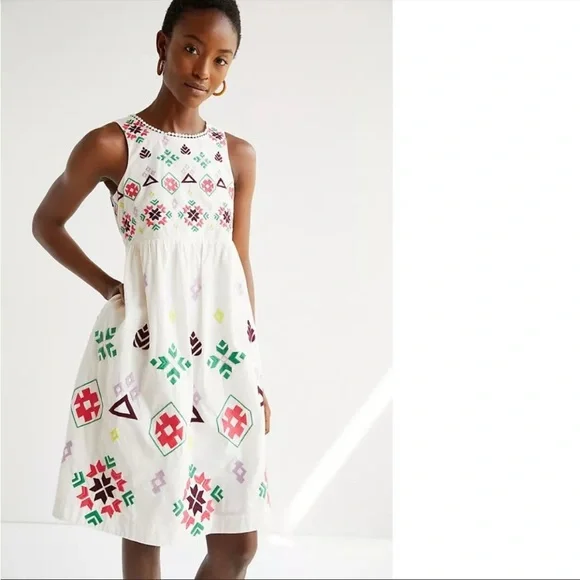 HP - 9/8/23 - Anthropologie Dolly Embroidered Sleeveless Dress - White - S - Picture 3 of 10